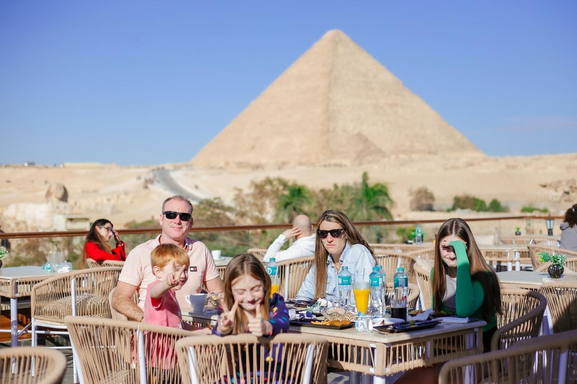 Tree Lounge Pyramids View Inn , Sphinx Giza Kafret el-Gabal 외부 사진