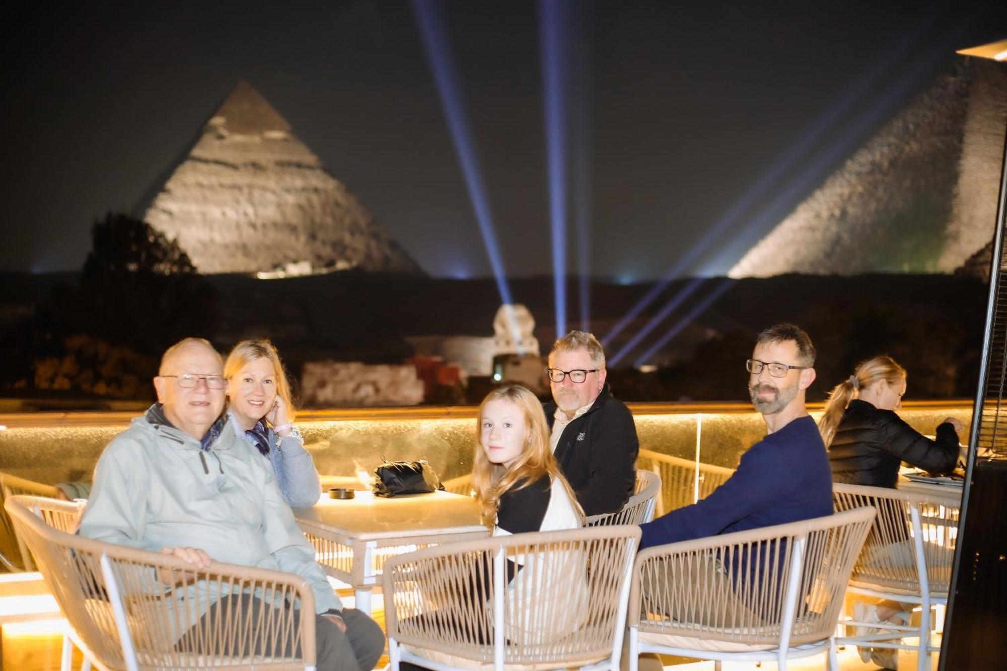 Tree Lounge Pyramids View Inn , Sphinx Giza Kafret el-Gabal 외부 사진