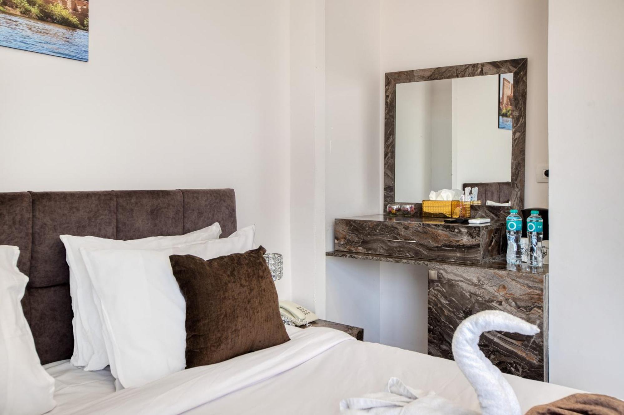 Tree Lounge Pyramids View Inn , Sphinx Giza Kafret el-Gabal 외부 사진