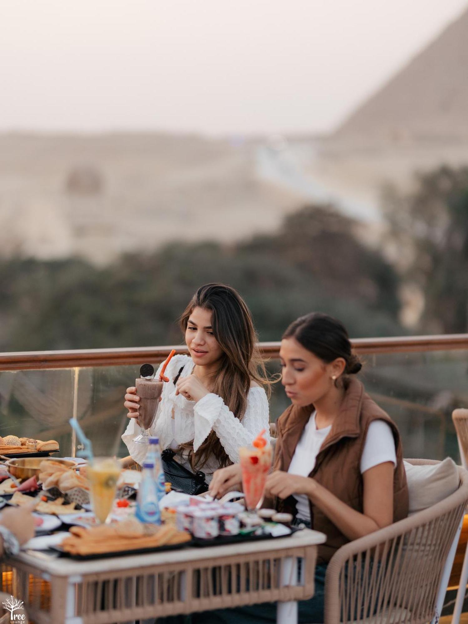 Tree Lounge Pyramids View Inn , Sphinx Giza Kafret el-Gabal 외부 사진