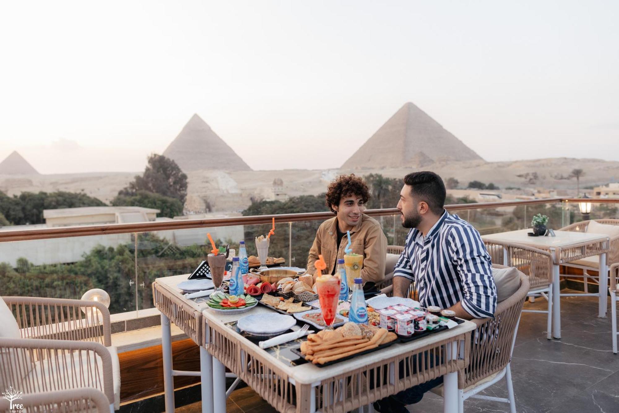 Tree Lounge Pyramids View Inn , Sphinx Giza Kafret el-Gabal 외부 사진